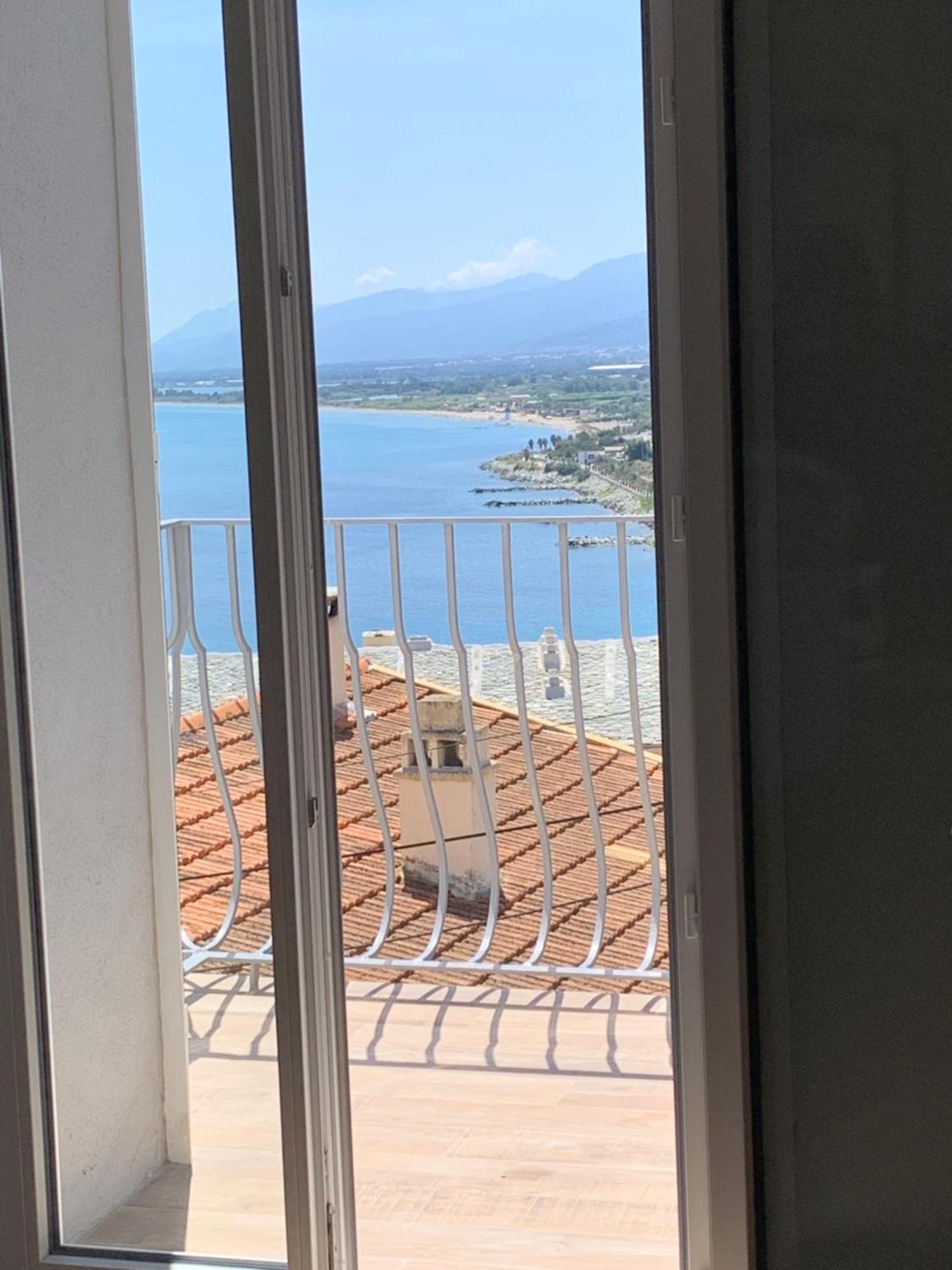 Magnifique Maison Avec Vue Mer Hauteur De Bastia 巴斯蒂亚 外观 照片